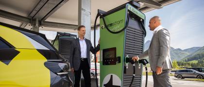 SMATRICS und ORLEN Austria intensivieren Partnerschaft