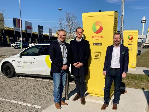 STOP SHOP Ladestandorte von AMIC Energy und Immofinanz powered by SMATRICS